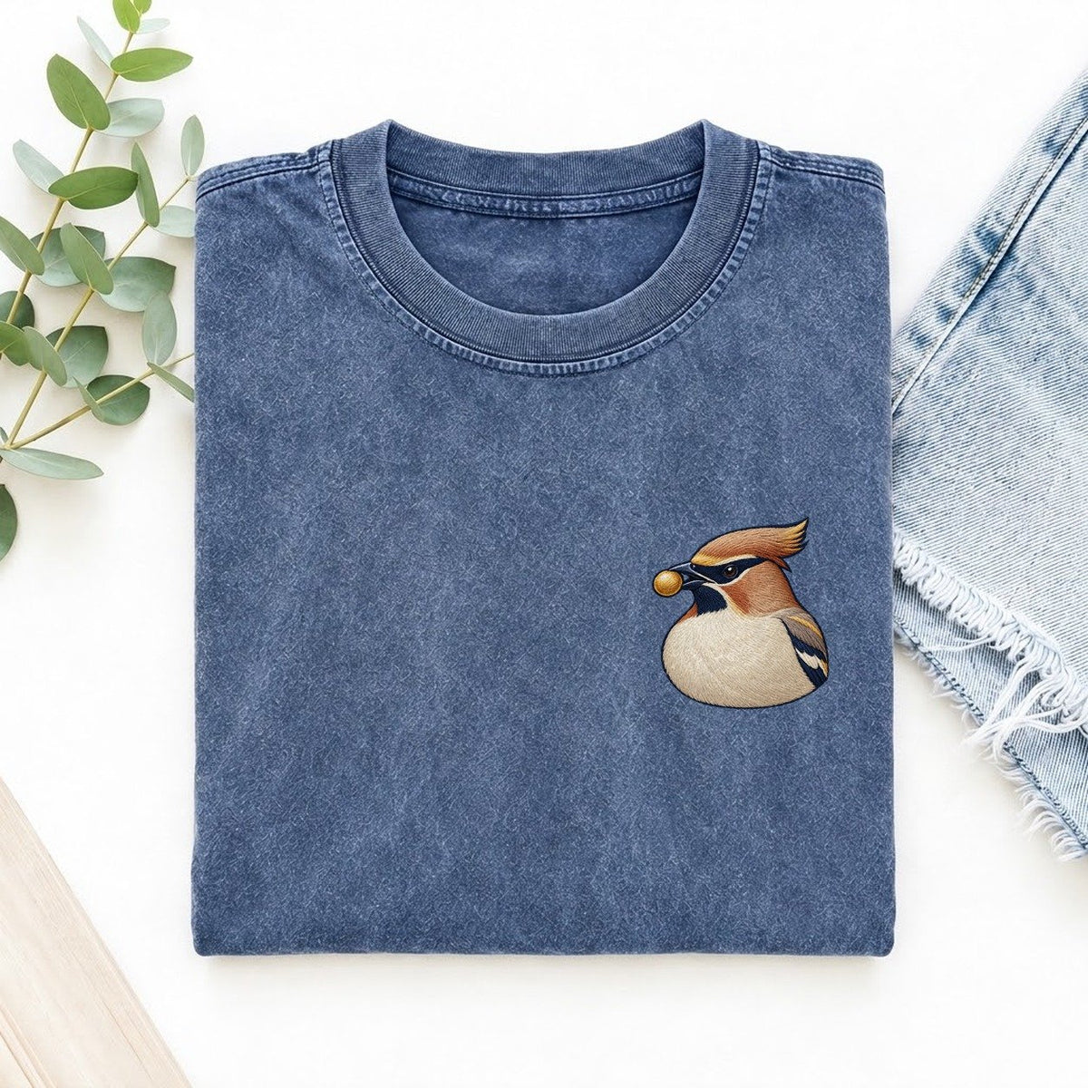 Waxwing Berry Poise Left Chest Vintage T-shirt – Washed Blue