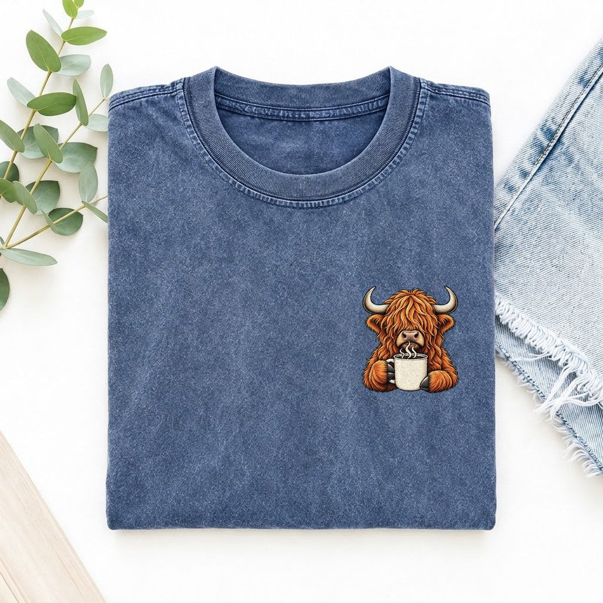 Highland Cow Coffee Left Chest Vintage T-shirt – Washed Blue