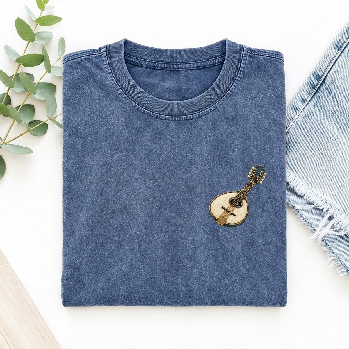 Mandolin Pear Body Keepsake Emblem Left Chest Vintage T-shirt – Washed Blue