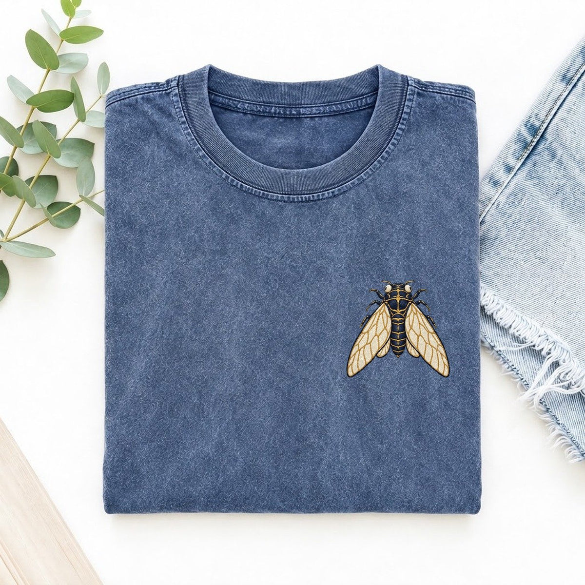 Cicada Wing Lantern Left Chest Vintage T-shirt – Washed Blue