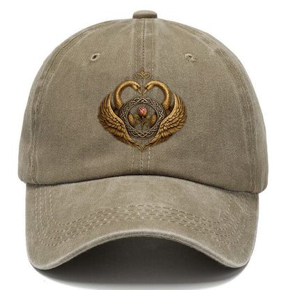 Claddagh Symbol Washed Classic Cap – Warm Sand