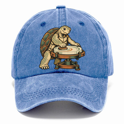 Turtle Lens Grinder Sundown Familiars Classic Cap – Summer Sky