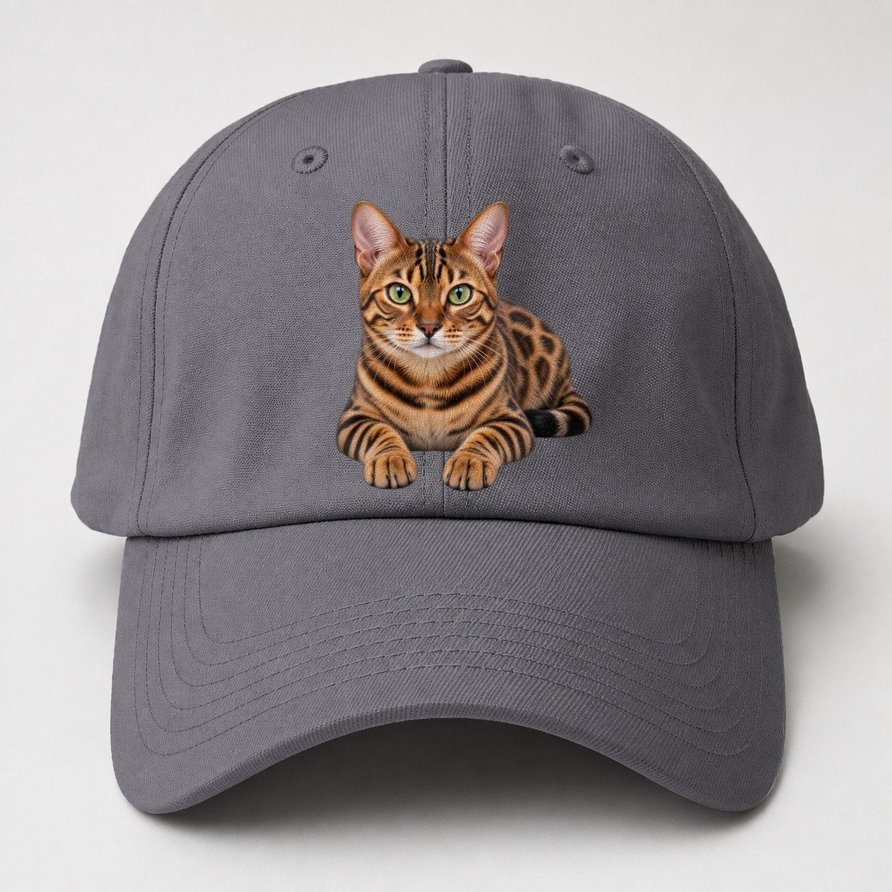 Bengal Reclining Paws Forward Realistic Cat Portrait Baseball Cap – Grey