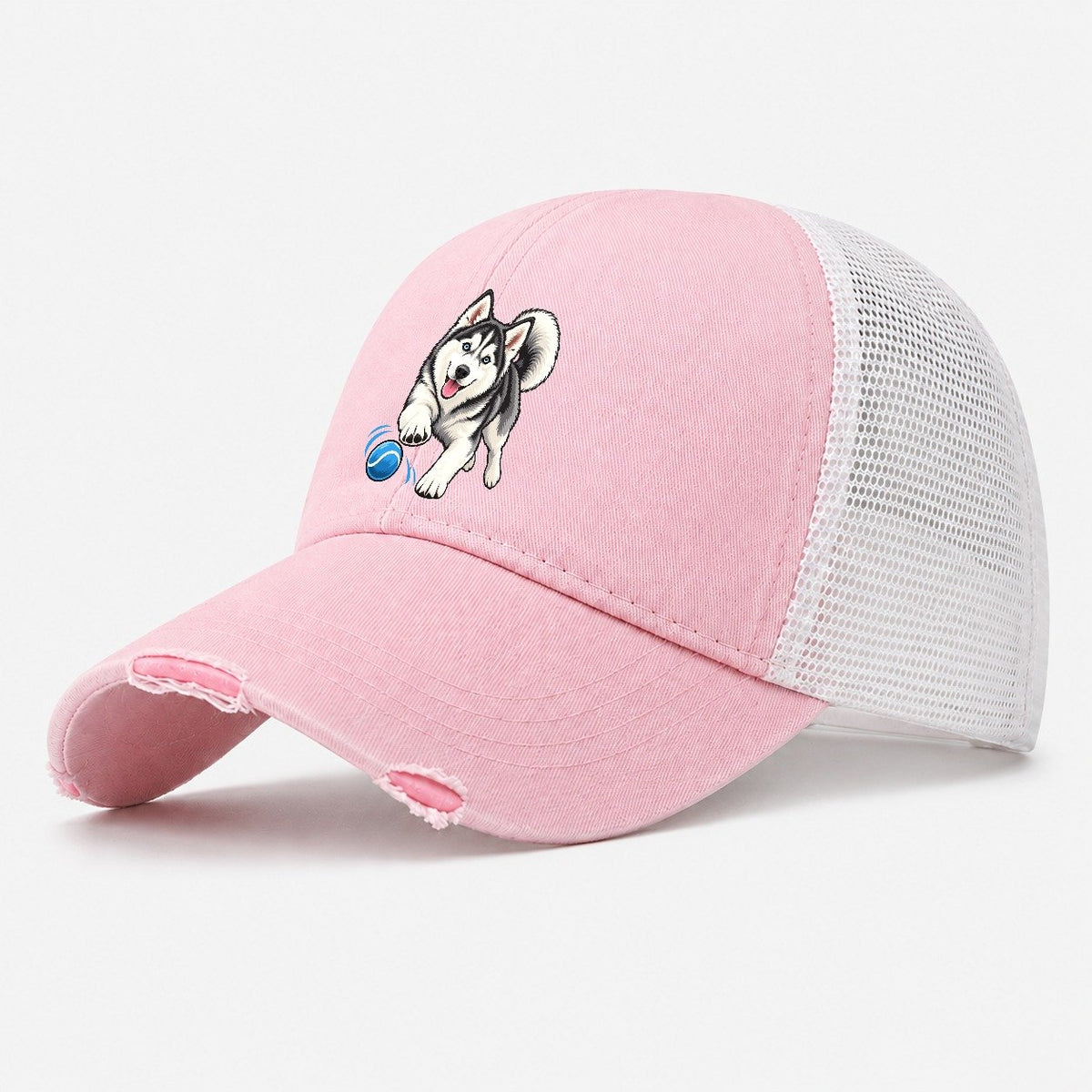 Blue-Eyed Husky Chasing Ball Washed Trucker Hat – Light Pink