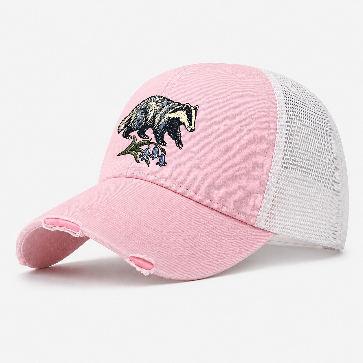 British Badger With Bluebell Sprig Uk Culture Heritage Washed Trucker Hat – Light Pink