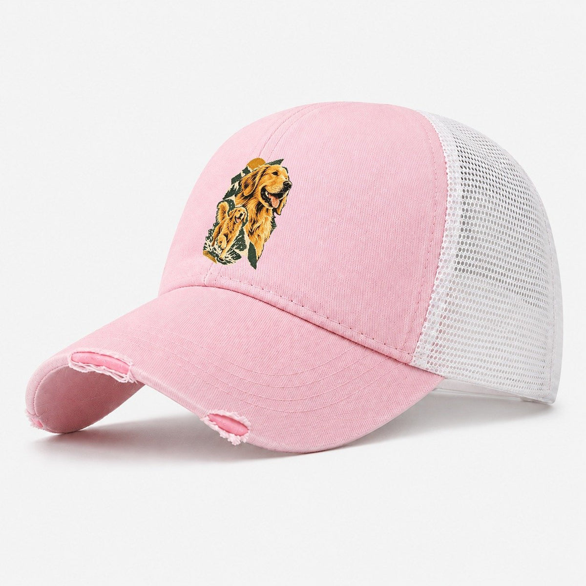 Golden Retriever Mountain Portrait Washed Trucker Hat – Light Pink