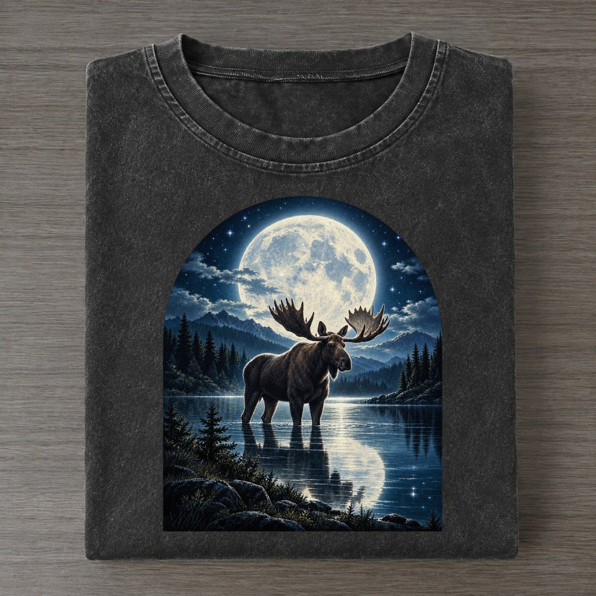 Moose At The Lake Moon Country Vintage T-shirt – Black