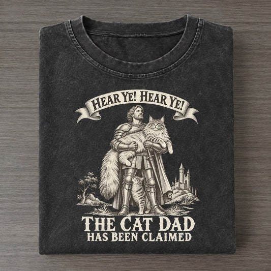 The Cat Dad And The Maine Coon Royal Decree Vintage T-shirt – Black