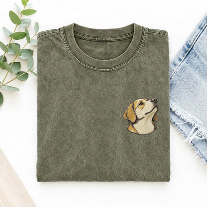 Labrador Looking Up Keepsake Emblem Left Chest Vintage T-shirt – Army Green