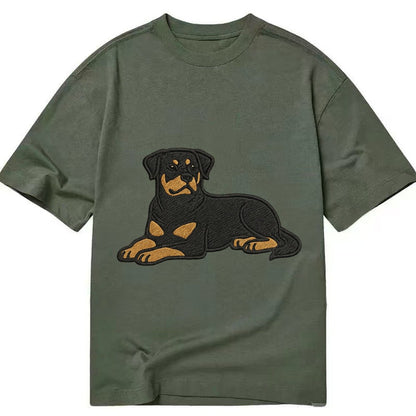 Rottweiler Black And Tan Relaxed Lying Down With Head Up Emb Classic T-shirt – Army Green