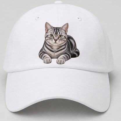 American Shorthair Reclining Paws Forward Realistic Cat Portrait Baseball Cap – White
