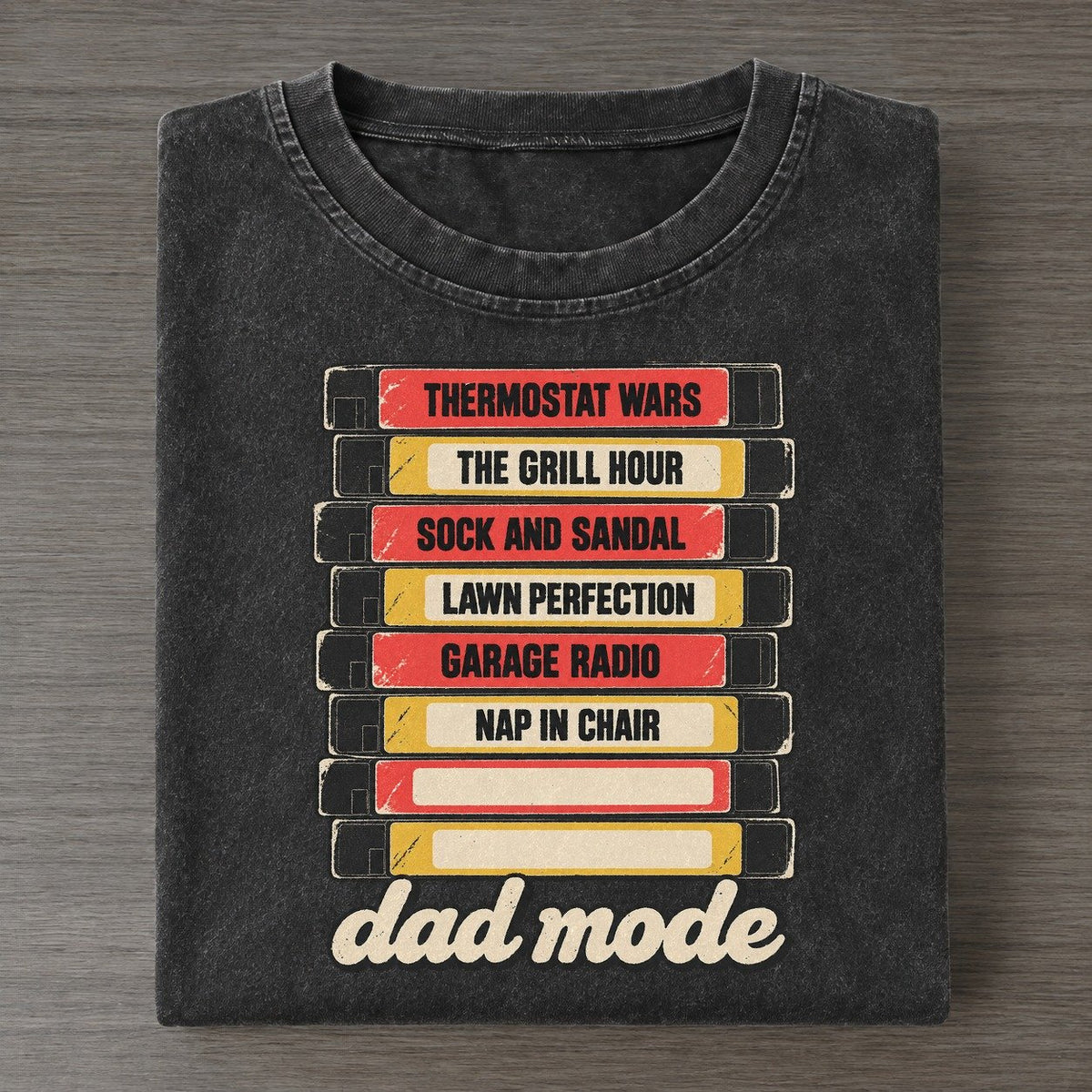 Dad Mode Rewind Shelf Vintage T-shirt – Black