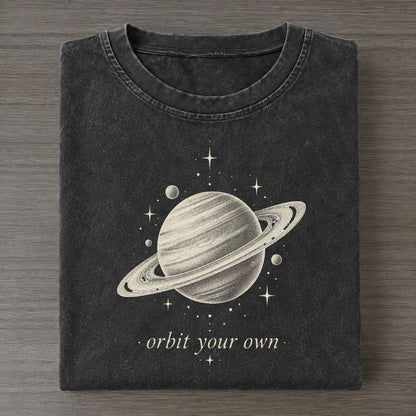 Saturn Midnight Linework Vintage T-shirt – Black