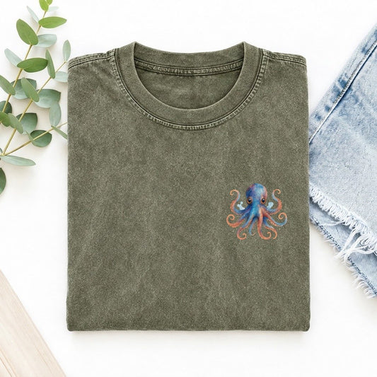 Cute Octopus Left Chest Vintage T-shirt – Army Green
