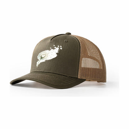 Claddagh Symbol Washed Trucker Hat – Olive Khaki