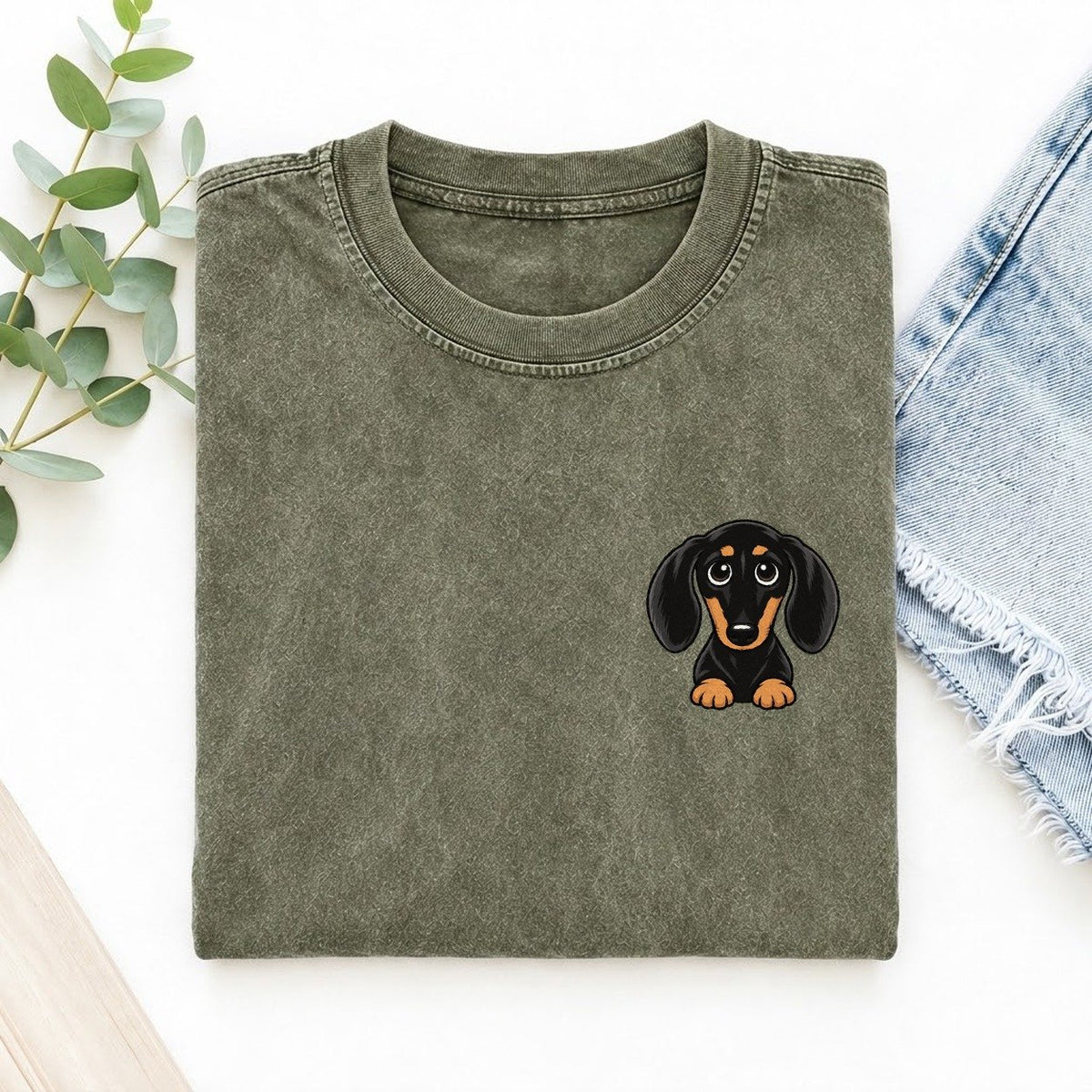 Retro Dachshund Left Chest Vintage T-shirt – Army Green