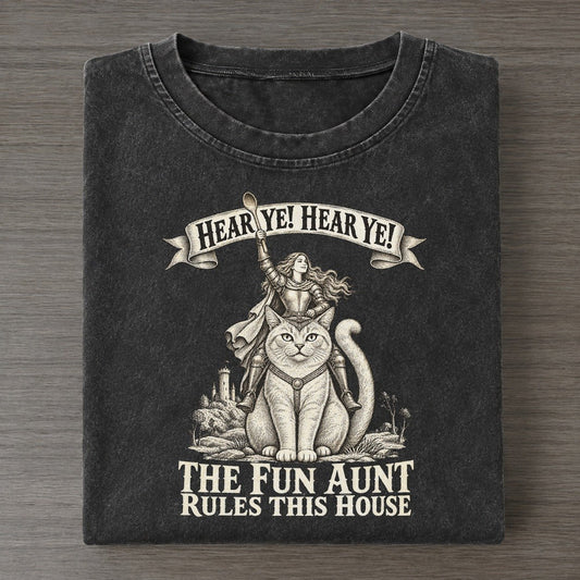The Fun Aunt On A Black Cat Royal Decree Vintage T-shirt – Black