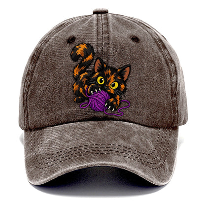 Tortoiseshell Playing Yarn Peeking Cats Classic Cap – Brown