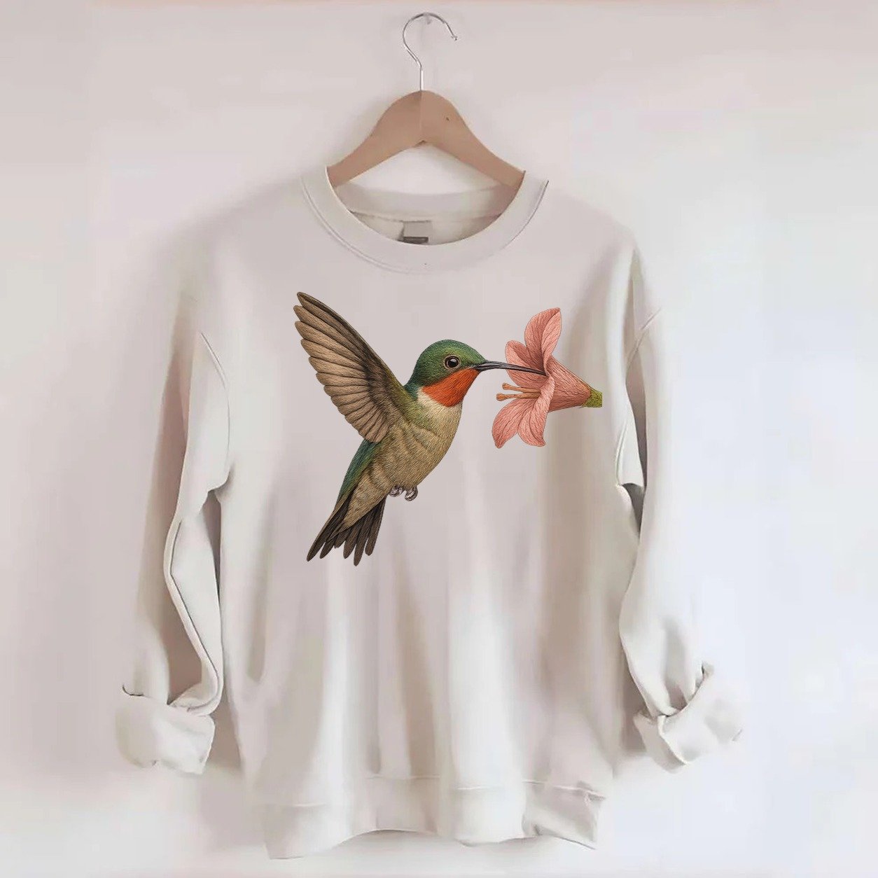 Hummingbirdhaven Crewneck Sweatshirt – Biege