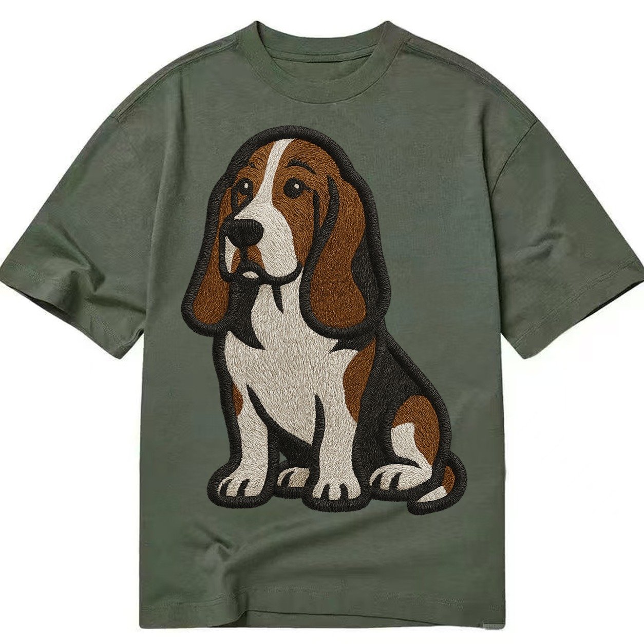 Basset Hound Tri Color Embroidered Sitting Pose Classic T-shirt – Army Green