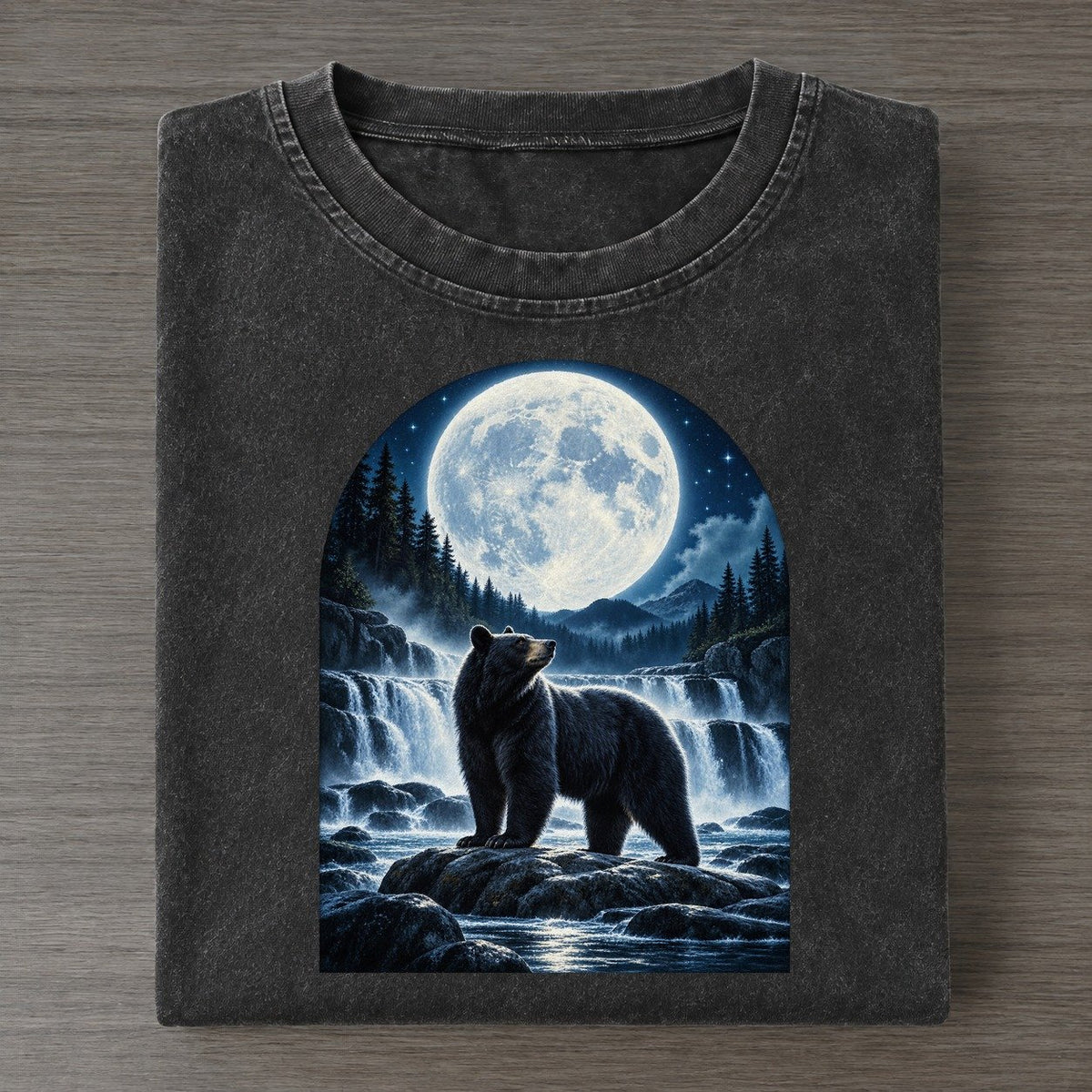 Bear At The Falls Moon Country Vintage T-shirt – Black