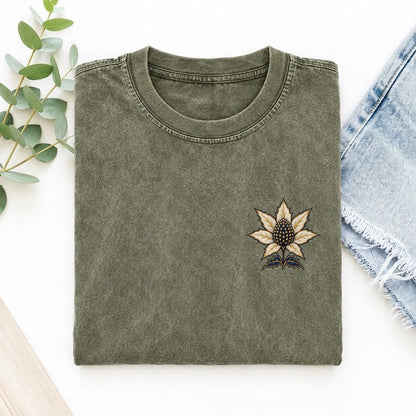 Sea Holly Bract Star Left Chest Vintage T-shirt – Army Green