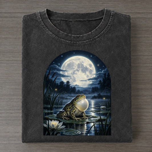Frog At The Lily Pond Moon Country Vintage T-shirt – Black