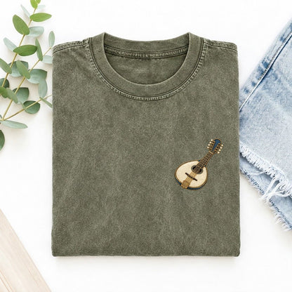 Mandolin Pear Body Keepsake Emblem Left Chest Vintage T-shirt – Army Green