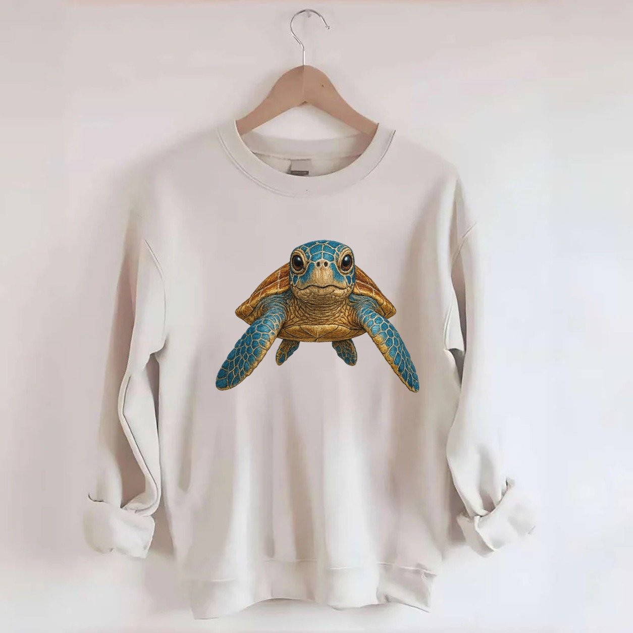 Sea Turtle Serenity Crewneck Sweatshirt – Biege