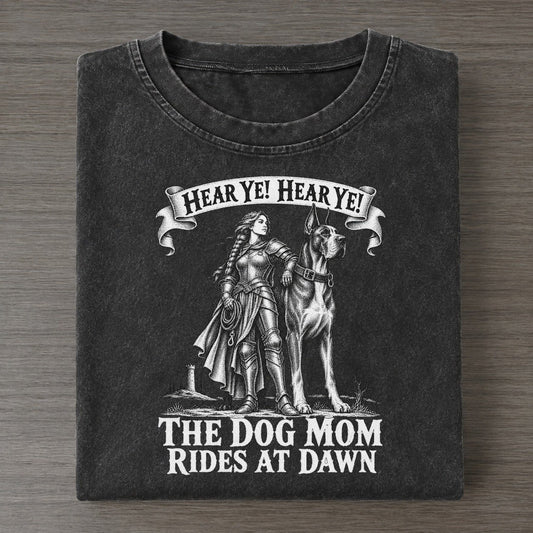 The Dog Mom On A Great Dane Royal Decree Vintage T-shirt – Black