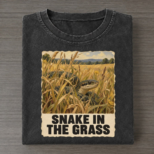 Snake Snake In The Grass Animal Puns Vol. 2 Vintage T-shirt – Black