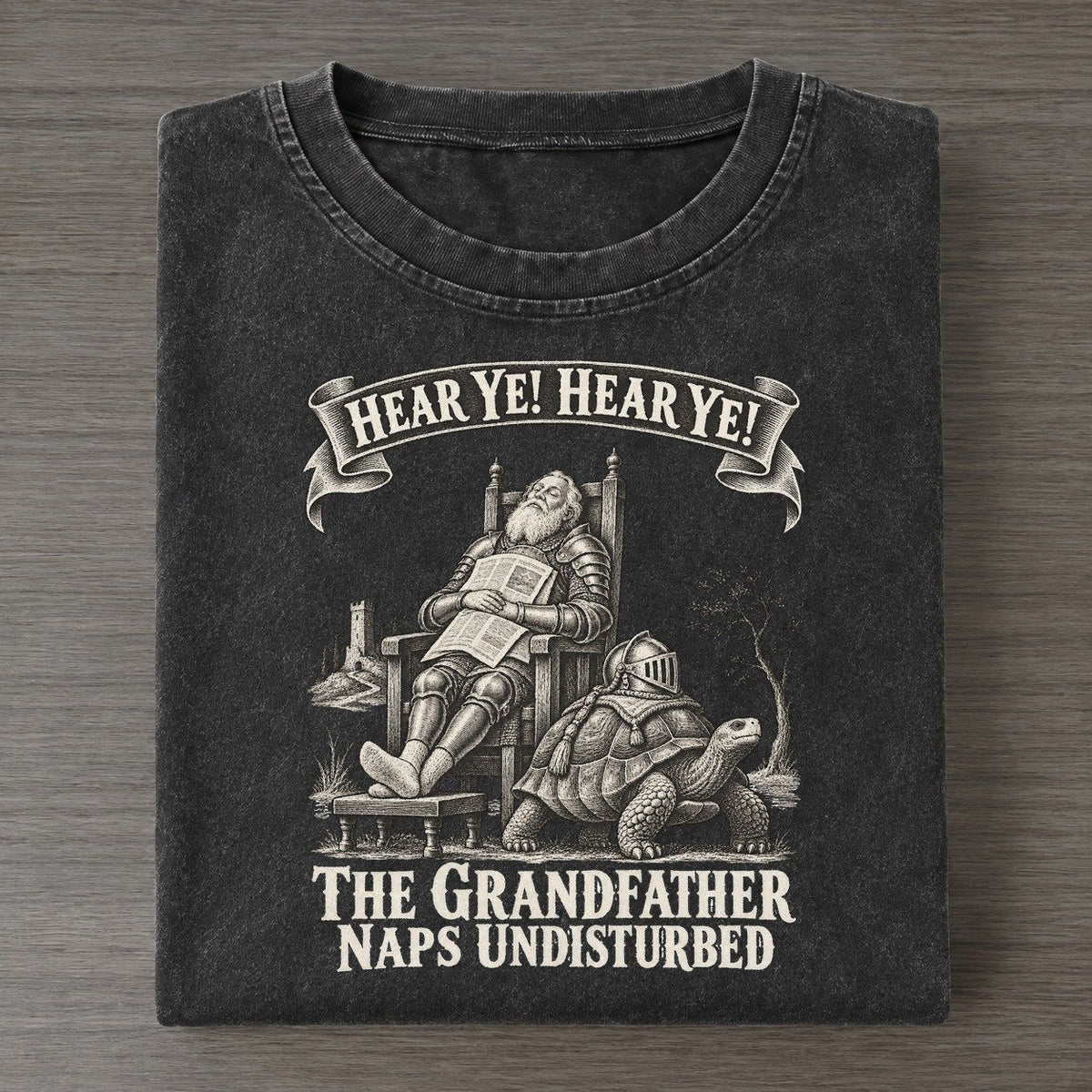 The Grandfather On A Tortoise Royal Decree Vintage T-shirt – Black