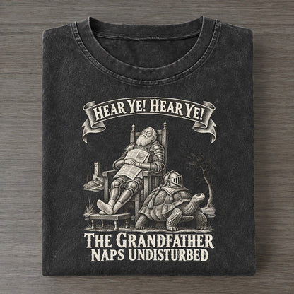 The Grandfather On A Tortoise Royal Decree Vintage T-shirt – Black