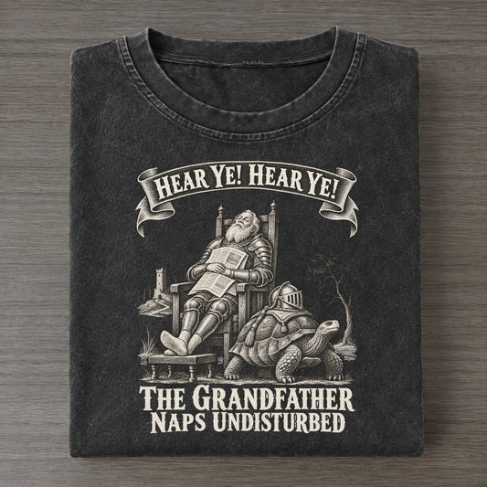 The Grandfather On A Tortoise Royal Decree Vintage T-shirt – Black
