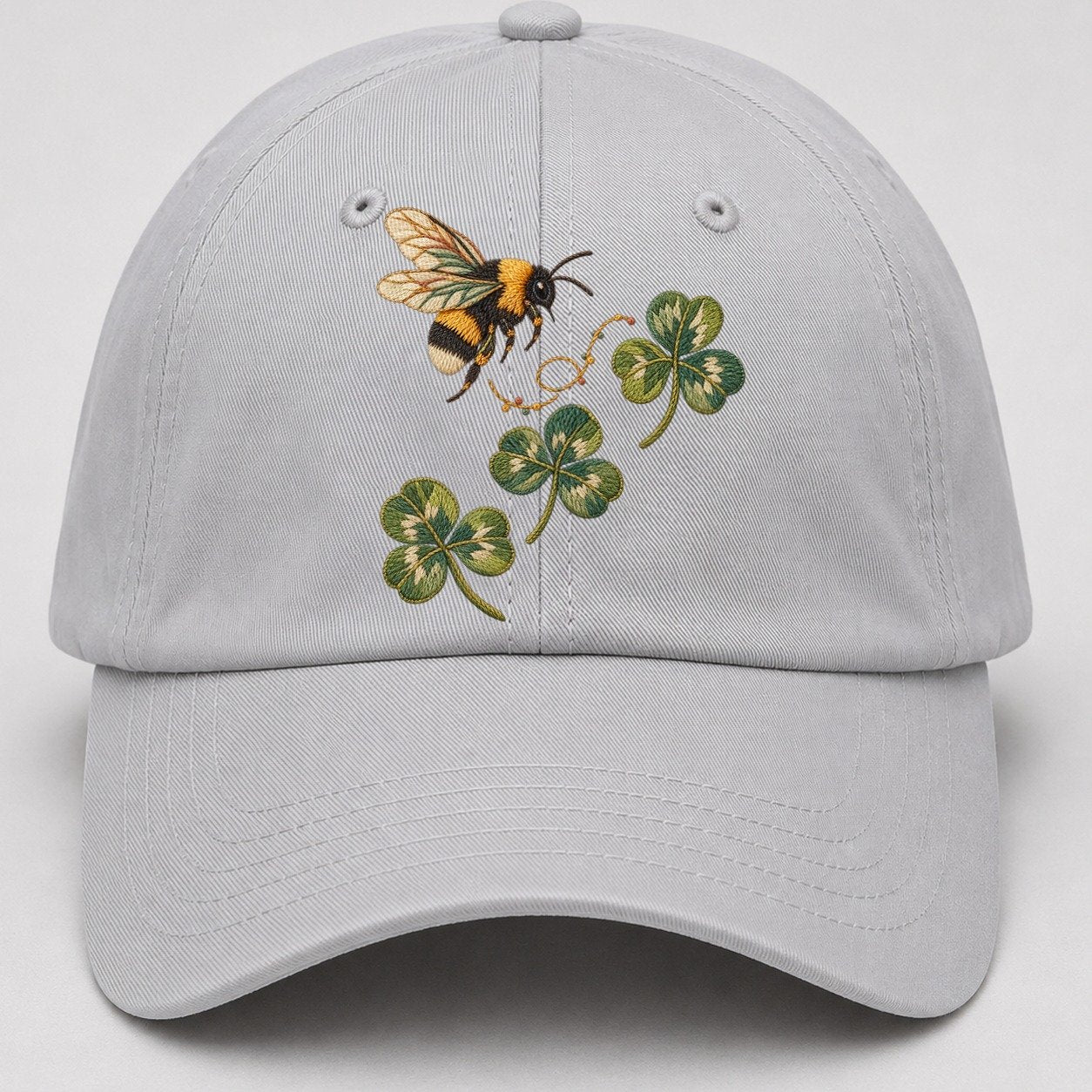 Bumblebee Three Clover Rise Gentle Wild Baseball Cap – Light Gray