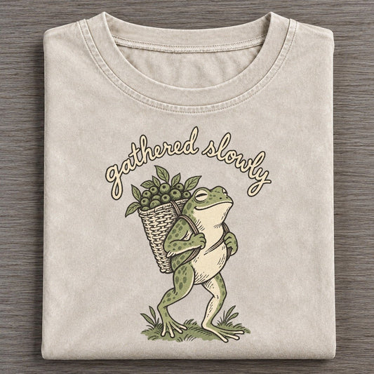 Berry Basket Pond Folk Vintage T-shirt – Off White