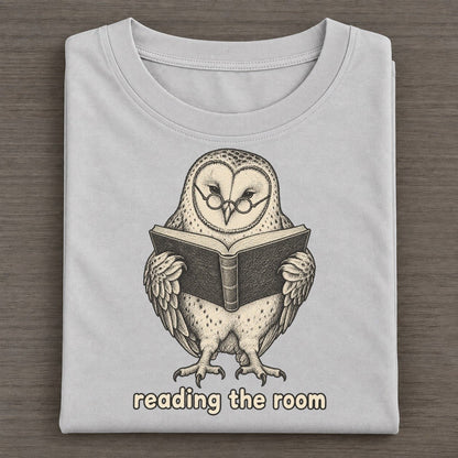Owl Reading The Room Unbothered Creatures Classic T-shirt – Grey