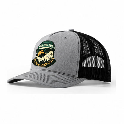 Animaleaglelocationtextphiladelphiainitialsphibeaniecolorgre Trucker Hat – Sport Grey-Black