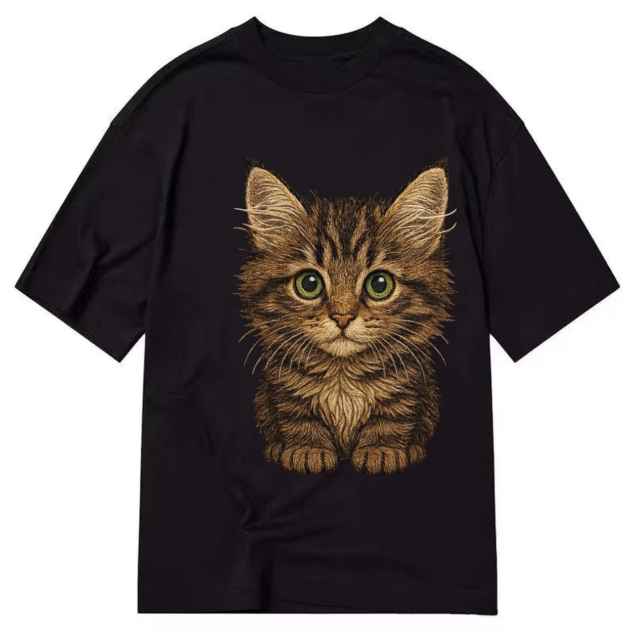 Baby Maine Coon Kitten Large Fluffy Tabby Tufted Ears Big Gr Classic T-shirt – Black