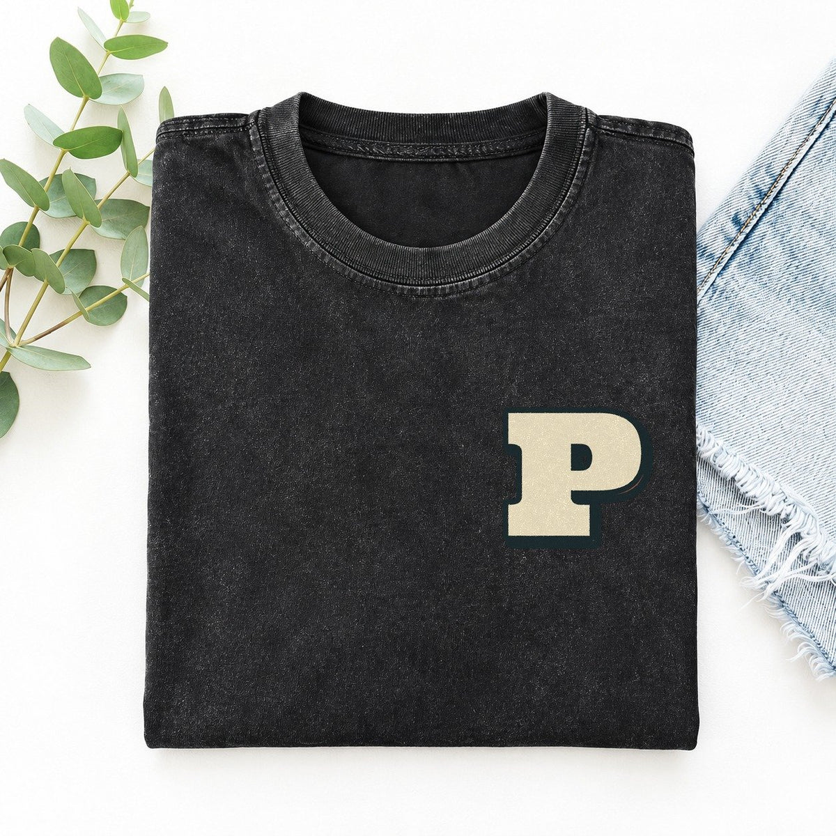 Initial P Left Chest Vintage T-shirt – Black