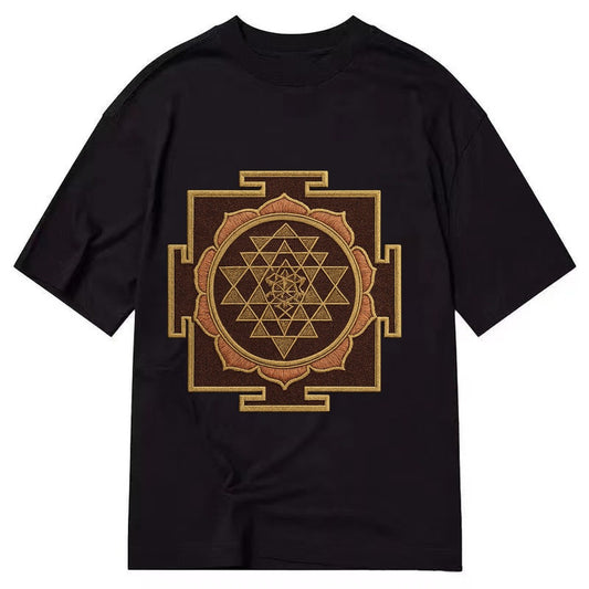 Sri Yantra Hindu Geometry Red And Gold Thread Divine Feminin Classic T-shirt – Black