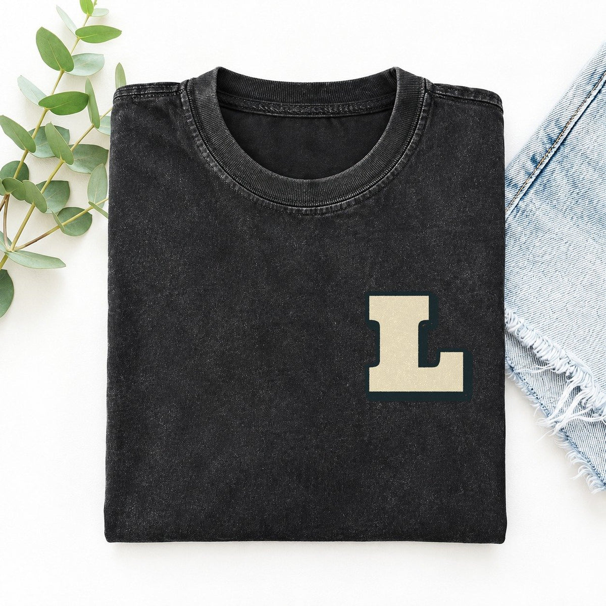Initial L Left Chest Vintage T-shirt – Black