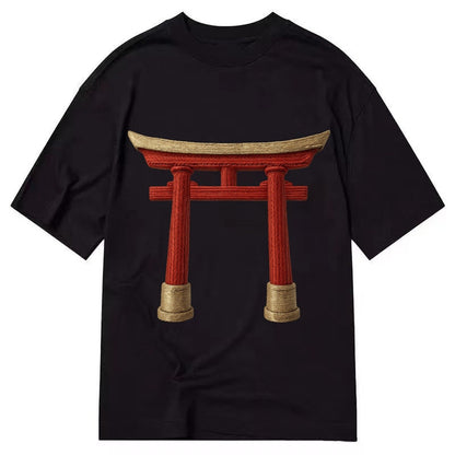 Japanese Torii Gate Shrine Entrance Red Thread Spiritual Gat Classic T-shirt – Black