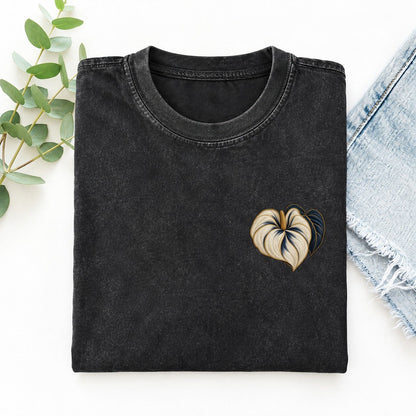 Anthurium Heart Spathe Left Chest Thread Signatures II Left Chest Vintage T-shirt – Black