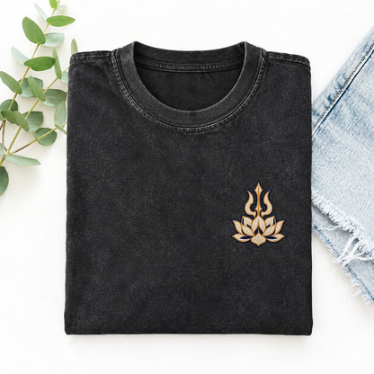 Trishula Lotus Symbol Emblems Left Chest Vintage T-shirt – Black