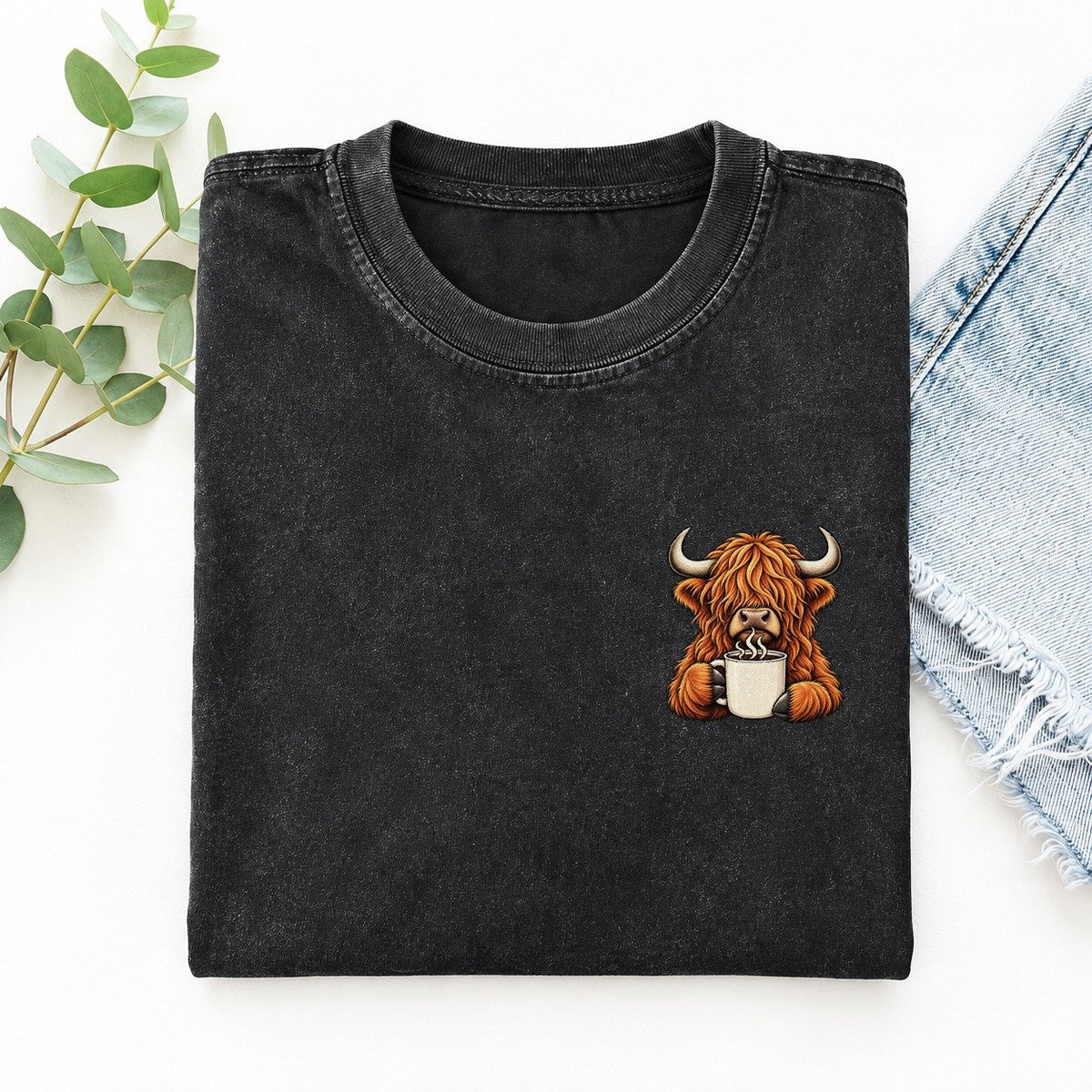 Highland Cow Coffee Left Chest Vintage T-shirt – Black
