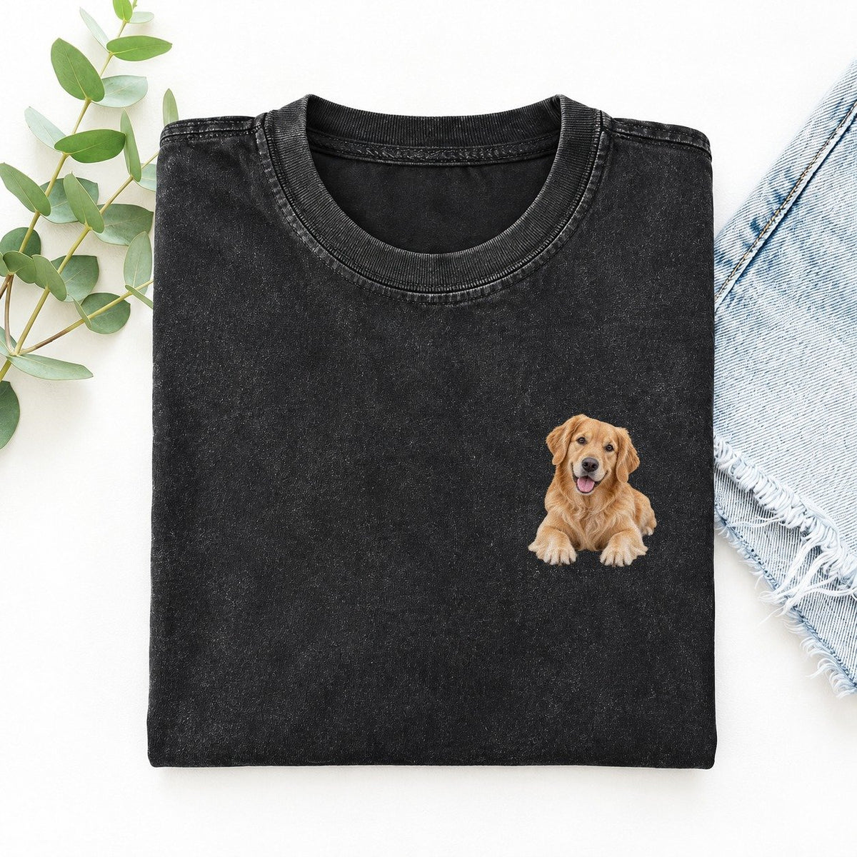Golden Retriever Head Tilt Left Chest Vintage T-shirt – Black