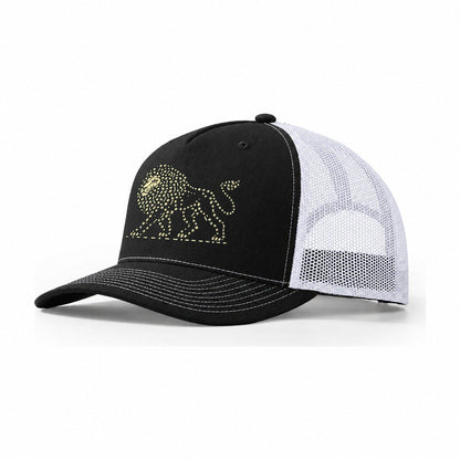 Lion Horizon Walk Trucker Hat – Black White