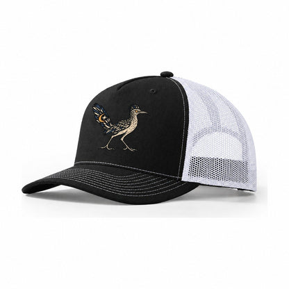 Roadrunner Lantern Eye Sundown Familiars Trucker Hat – Black White