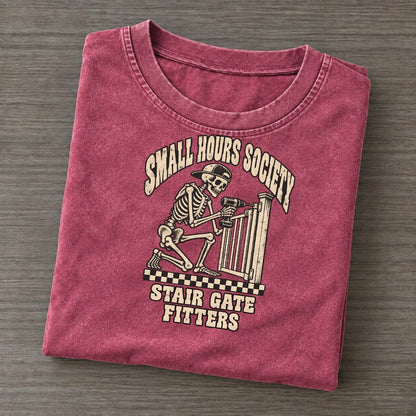 Gate Builder Small Hours Society Vintage T-shirt – Raspberry